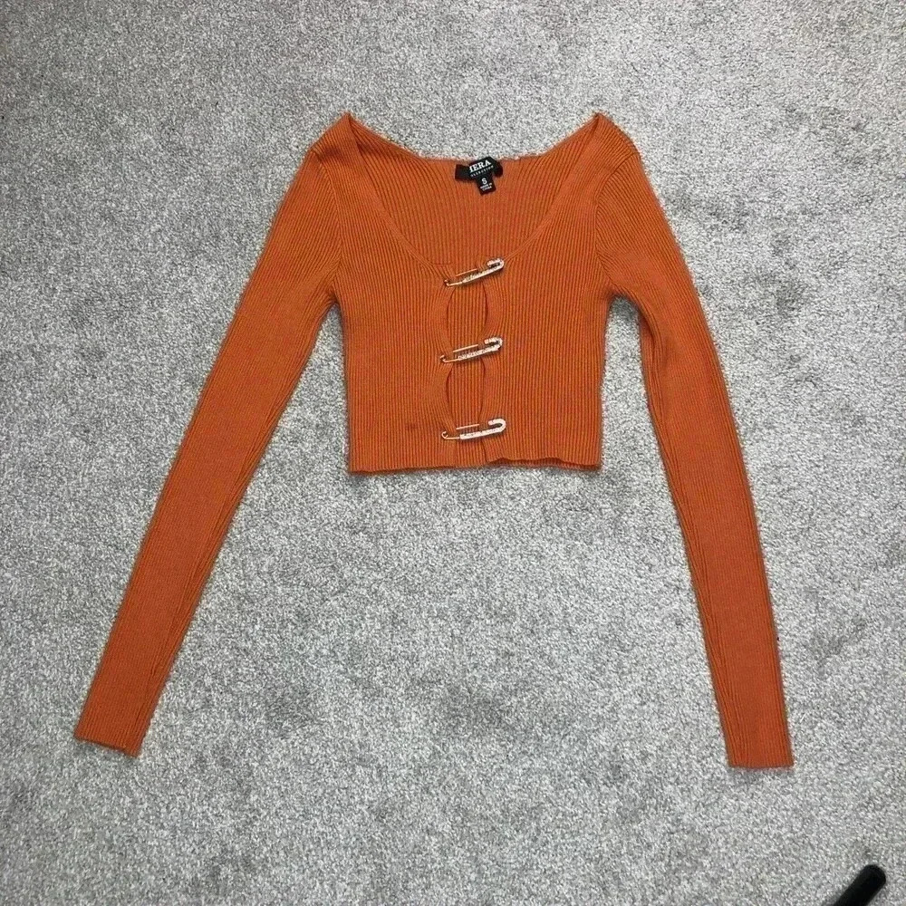 Hera Collection Top Sz S Long Sleeves Safety Pins Ribbed Orange